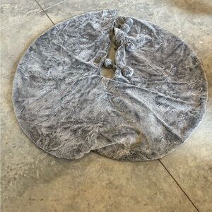 Gray Faux Fur Tree Skirt with Pom Poms